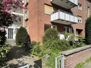 Zwei Zimmer, zwei Balkone und jede Menge Charme und Potential direkt am schönen Südpark, 48153 Münster, Wohnung