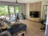 Schicke Erdgeschosswohnung mit Terrasse - Wohnzimmer Richtung Terrasse