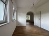 Erstbezug: Zwei-Zimmer-Wohnung im Dachgeschoss - 06 - Ankleidebereich
