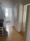 Gemütliche Dachgeschosswohnung mit Dachterrasse - Diele mit Blick Richtung Badez