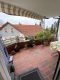 Eigentumswohnung zur Selbstnutzung mit großem Balkon und TG-Stellplatz - Balkon Richtung Nachbar