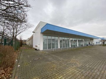Großzügige Lagerhalle mit 80 Parkplätzen im Industriegebiet Harpener Feld, 44805 Bochum / Harpen, Lager