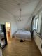 Attraktive Dachgeschosswohnung mit Balkon und guter Raumaufteilung - Schlafzimmer