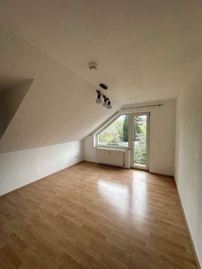 Gepflegte 1-Zimmer-Wohnung mit Balkon in Witten-Heven, 58455 Witten / Heven, Etagenwohnung