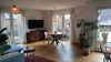 Moderne Maisonettewohnung mit 2 Balkonen und Stellplatz in Münster - Wohnzimmer