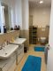 Helle 3-Zimmer-Terrassenwohnung mit Aufzug in Düsseldorf - Badezimmer.jpg