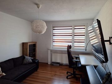 Komfortable 3-Zimmer-Wohnung mit Balkon, 58455 Witten, Etagenwohnung