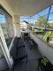 Attraktive 2-Zimmer-Wohnung mit Balkon und guter Anbindung - Balkon mit Sitzbereich.jpg