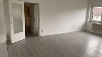 4-Zimmer-Wohnung mit Balkon im 2. Obergeschoss in Menden (Sauerland), 58708 Menden (Sauerland), Etagenwohnung