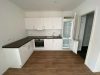 3-Zimmer-Wohnung mit Balkon und Einbauküche in Düsseldorf-Flingern - Moderne Küchenzeile.jpg