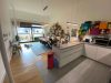 Helles 4-Zimmer-Dachgeschoss mit Dachterrasse und Aufzug in Witten - offene Küche mit Blick Ric.jpg