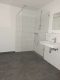 Zwei-Zimmer Wohnung mit Terrasse und Stellplatz - Badezimmer.jpg
